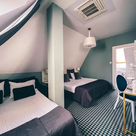 酒店 Art Novis Centrum 3*