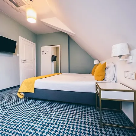 Art Novis Centrum 3*