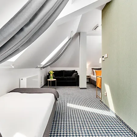 Art Novis Centrum 3* Βρότσλαβ