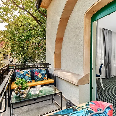 Art Novis Centrum 3*